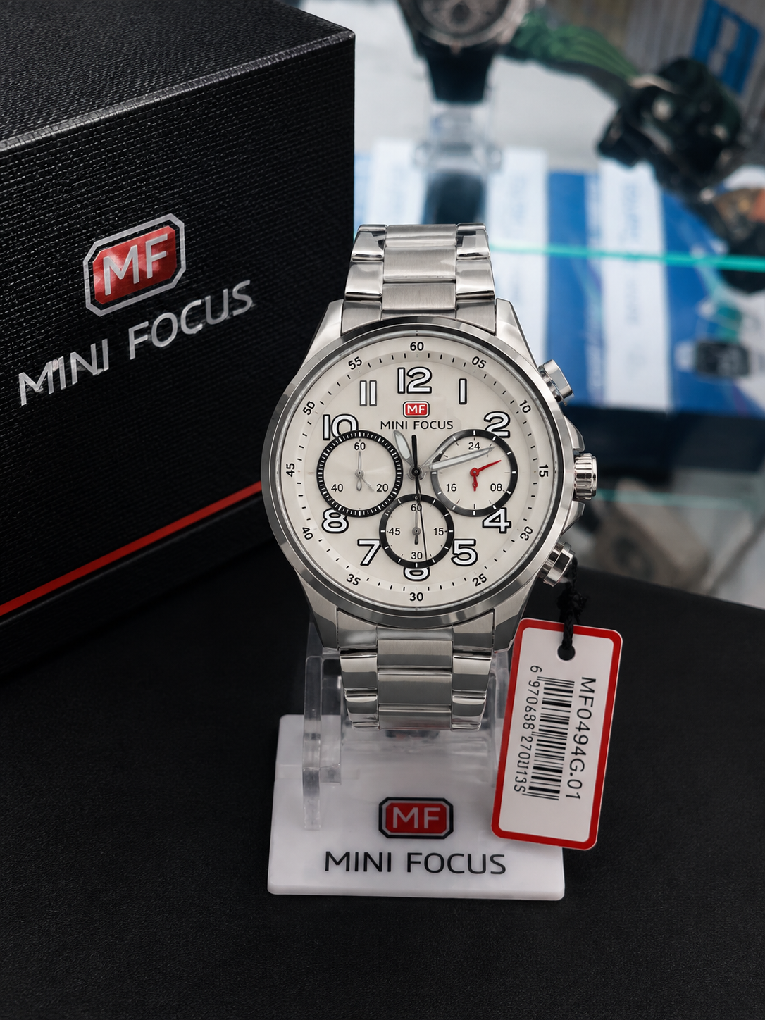 Reloj Mini Focus MF0494G - Plateado con blanco y detalles en negro y rojo