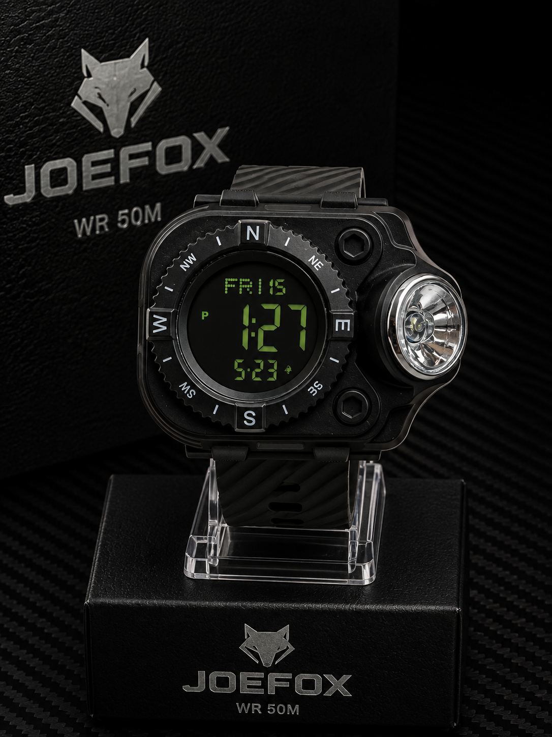 Reloj Digital JOeFOX WR 50M - Negro con detalles metálicos plateados