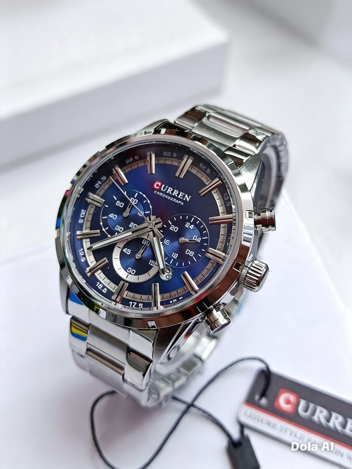 Reloj casual Curren con cronógrafo y pulso metálico - Variante 1VEWG
