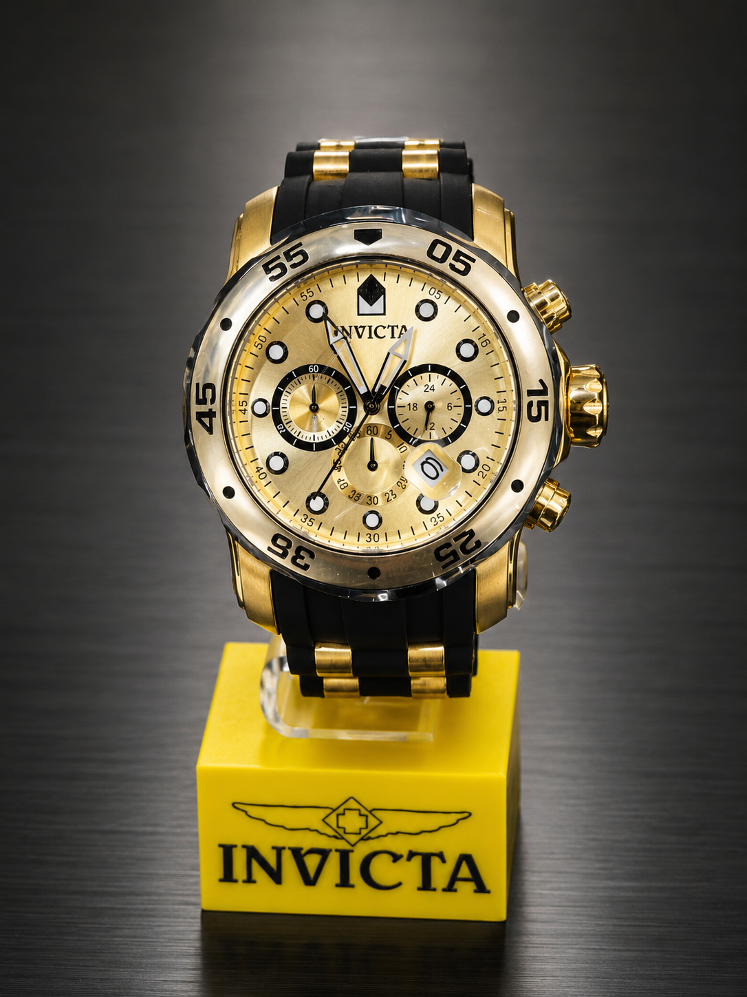 Reloj cronógrafo elegante Invicta para caballero - Variante 1RHNX