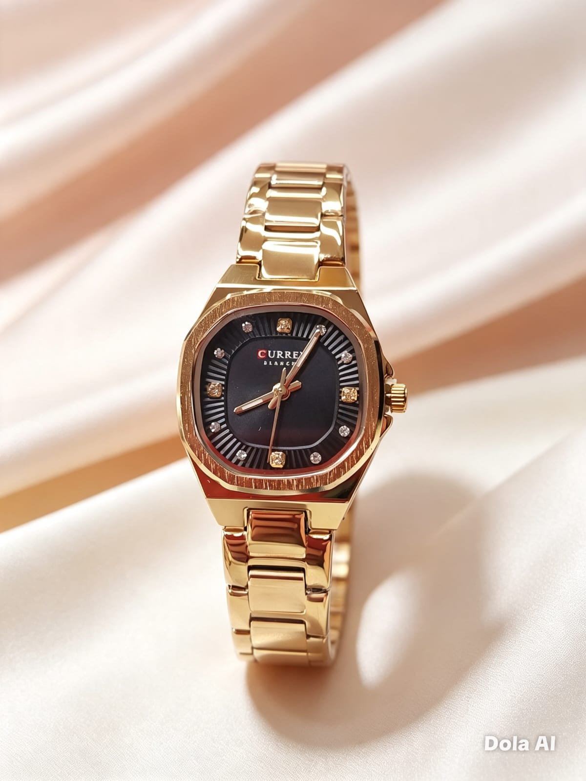 Reloj Curren elegante metálico - Variante 1U933
